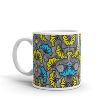 Load image into Gallery viewer, African Fluer Mug
